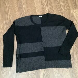 Calvin Klein Jeans Charcoal and BlackPatterned Sweater Women Size M Side Zippers